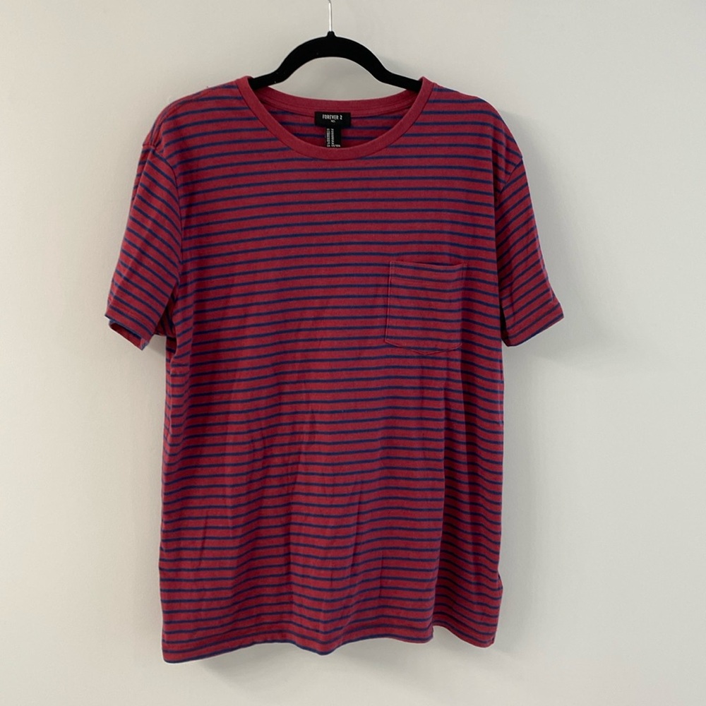 Forever 21 XXI men’s striped blue and red tshirt. Size medium